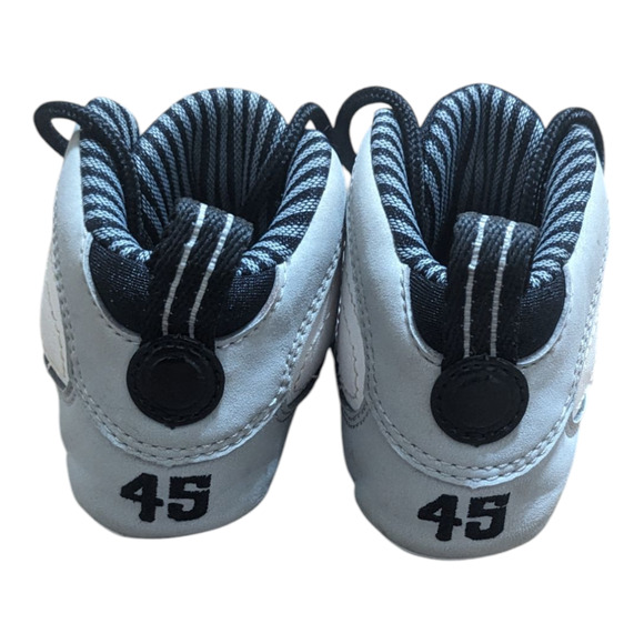 Nike Air Jordan 9 Retro Barons 45 Toddler Size 4C White Black Gray 401843-116 - Picture 4 of 8